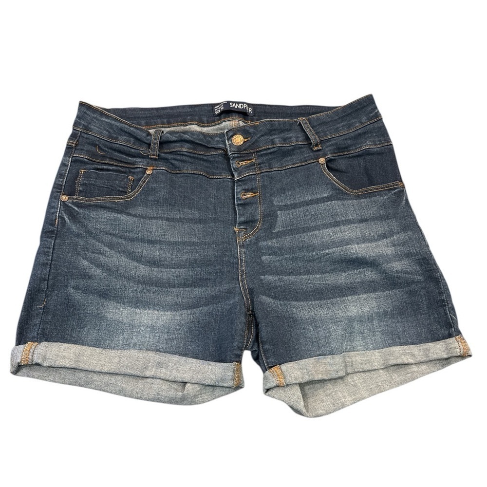 Sandpiper Dark Blue Jean Shorts with Rolled Hems and Distressed Look Size 20 EUC